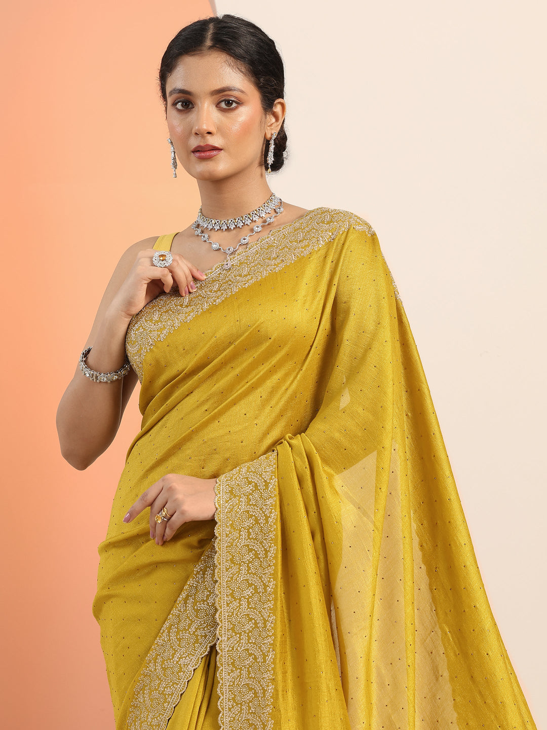 Yellow Embellished Silk blend Saree With Unstitched Blouse Piece