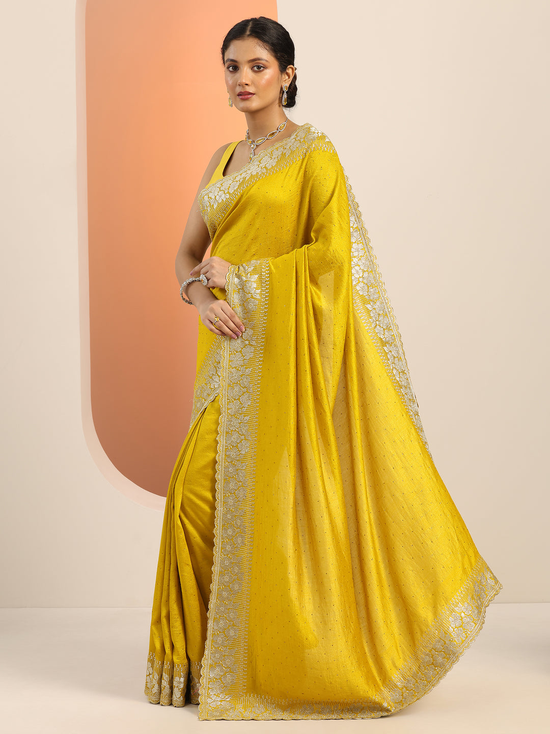 Mustard Embellished Silk Saree With Unstitched Blouse Piece