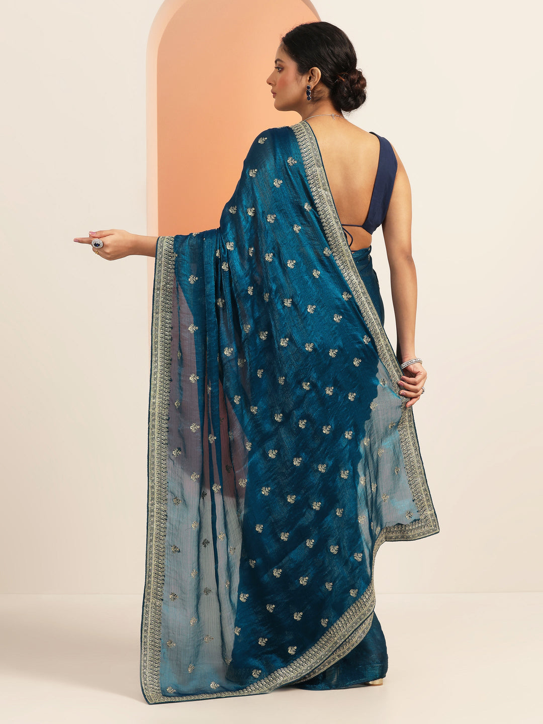Teal Embroidered Chiffon Saree With Unstitched Blouse Piece