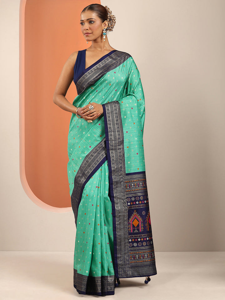 Sea Green Embellished Silk Blend Saree With Unstitched Blouse Piece