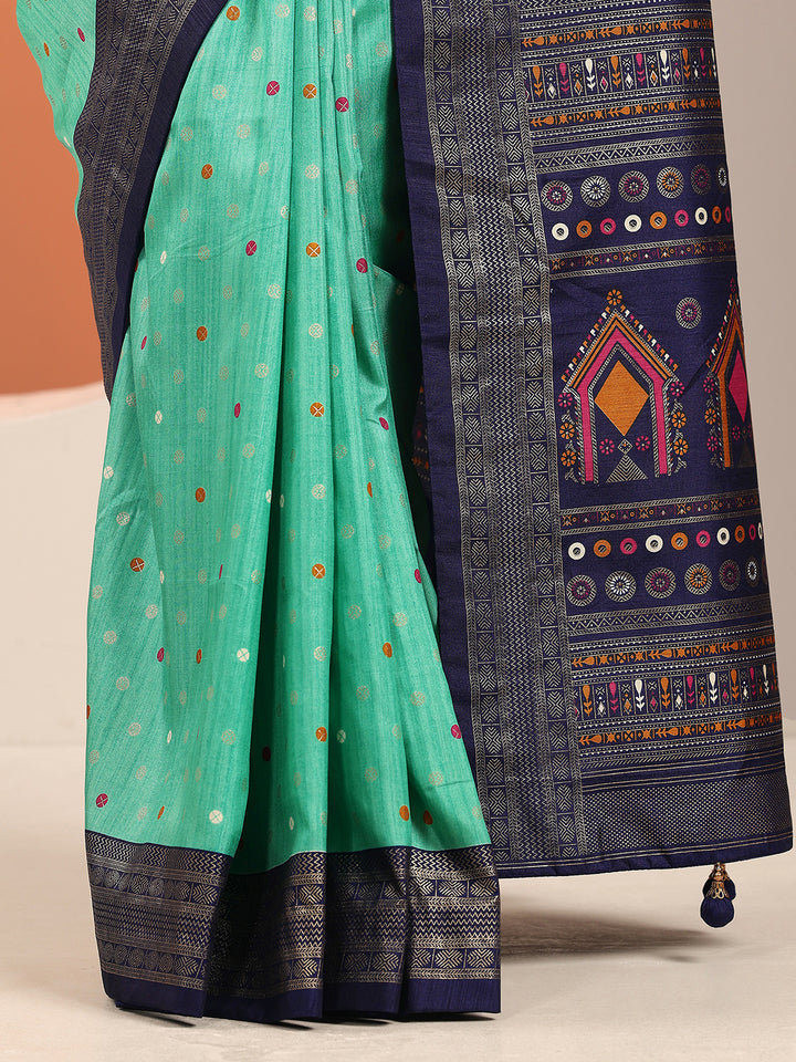 Sea Green Embellished Silk Blend Saree With Unstitched Blouse Piece