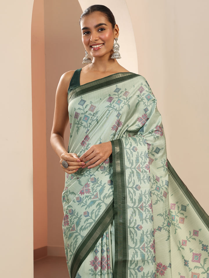 Green Embellished Silk Blend Saree With Unstitched Blouse Piece