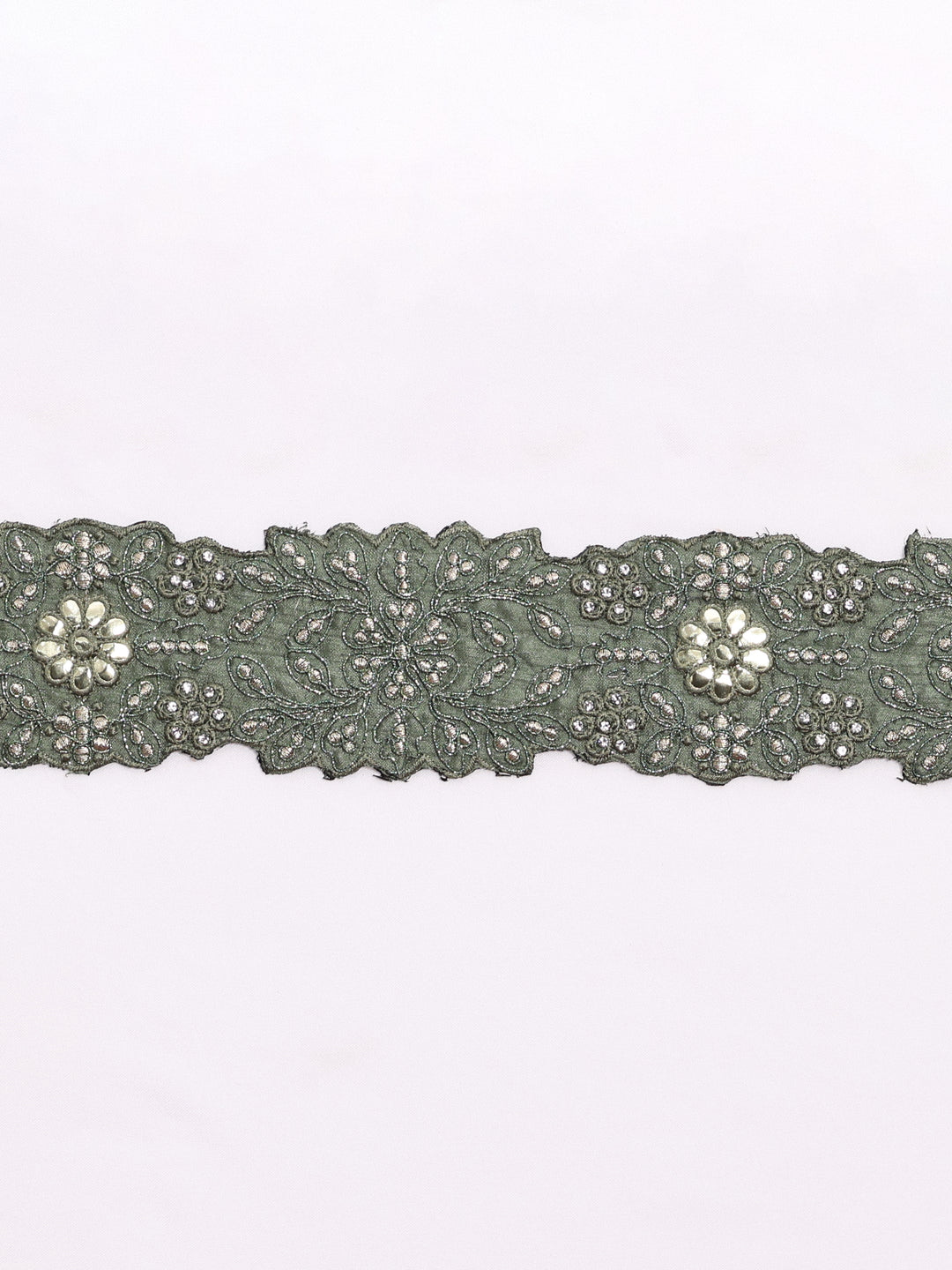 Libas Art Green Embroidered Silk Blend Saree With Unstitched Blouse Piece