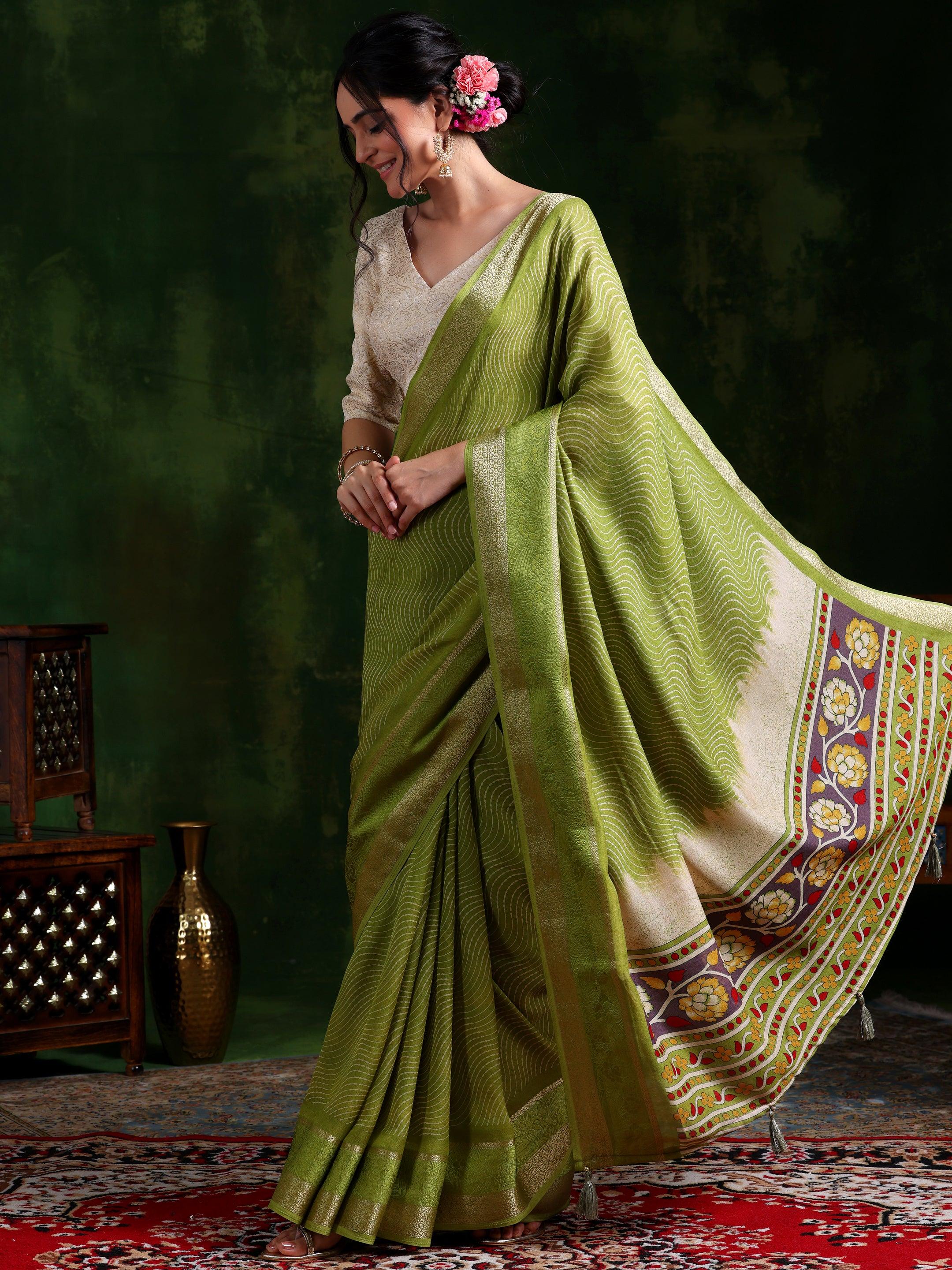 Green Printed Silk Blend Sarees With Unstitched Blouse Piece