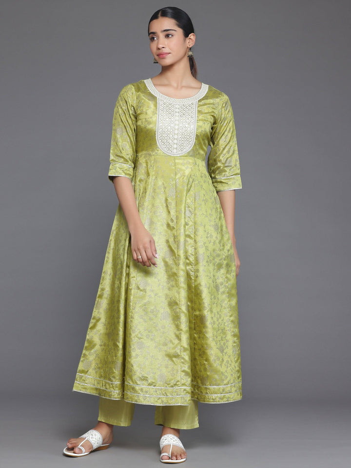 Green Printed Silk Blend A-Line Kurta With Trousers