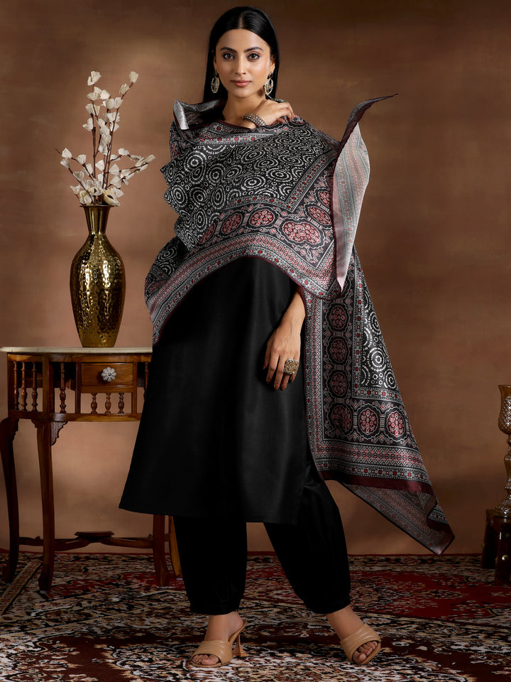 Black Solid Cotton Blend Straight Suit With Dupatta
