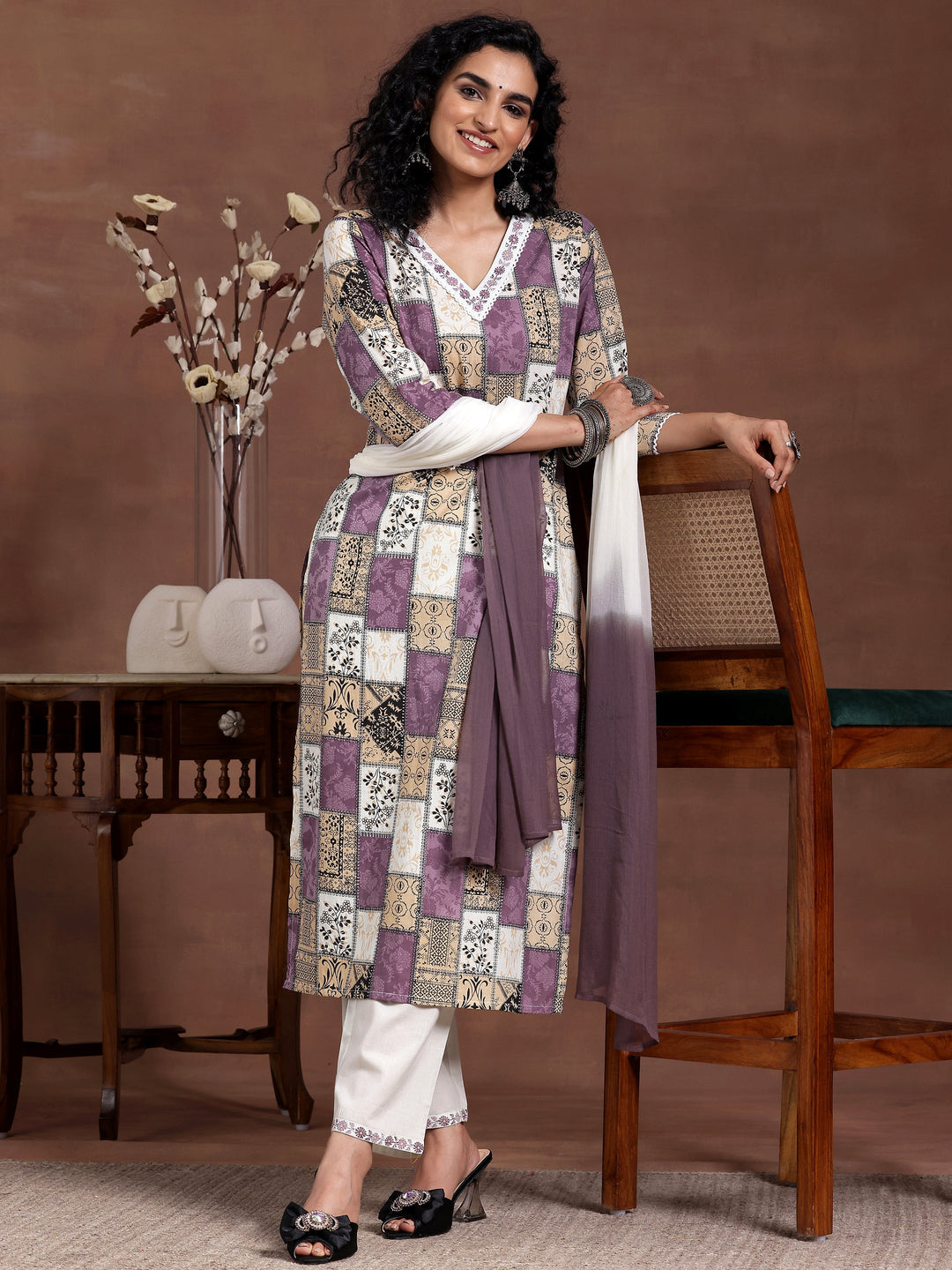 Off white Printed Cotton Straight Suit With Dupatta