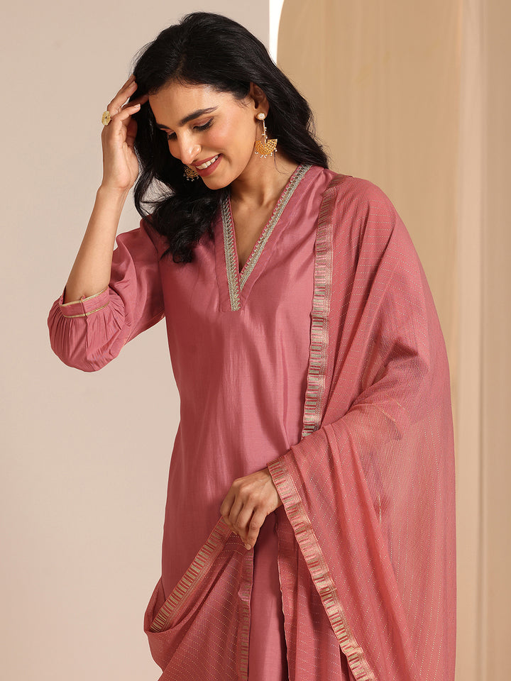 Peach Solid Silk Blend Straight Suit Set With Dupatta
