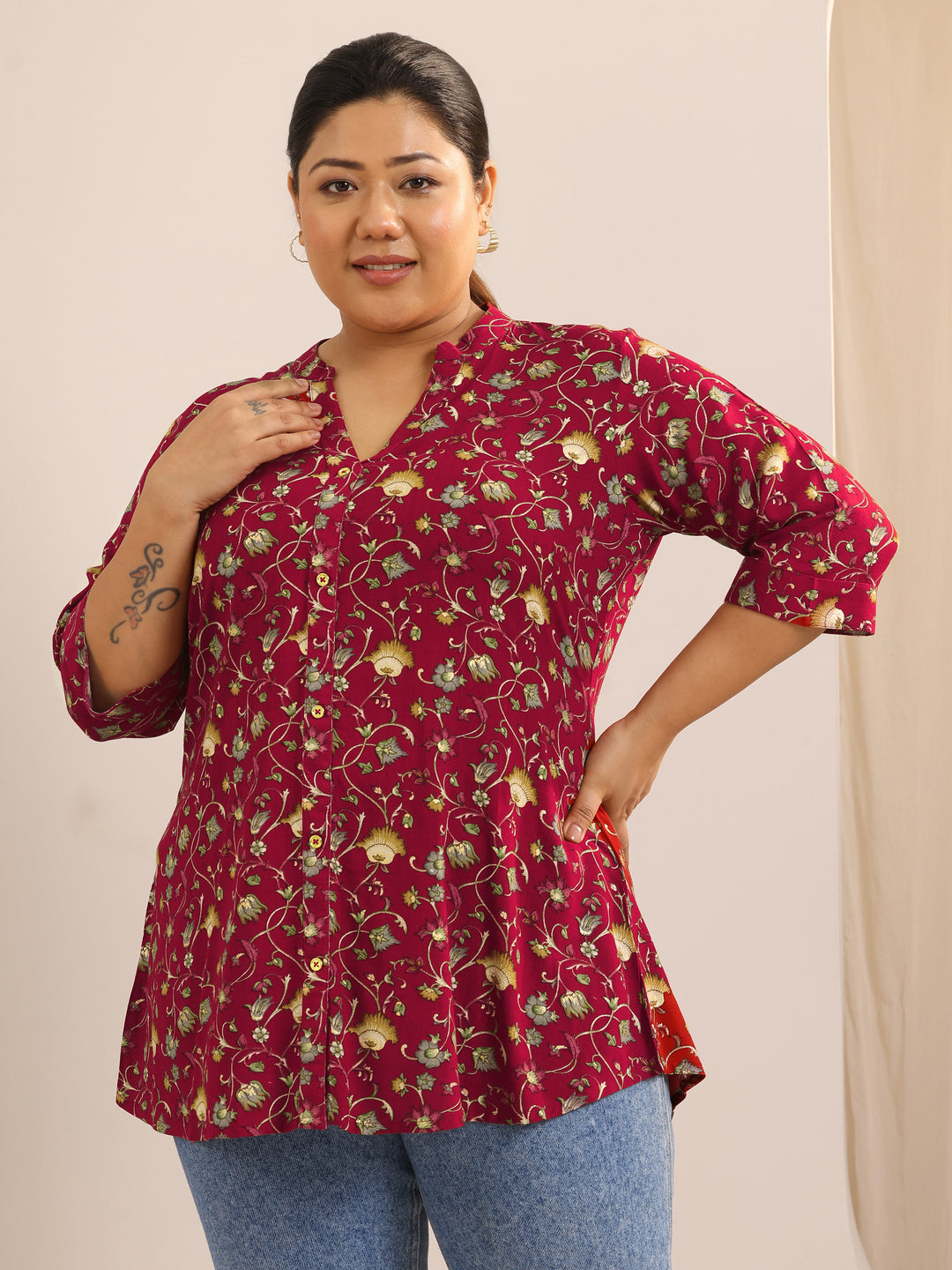 Plus Size Red Printed Viscose Rayon Straight Short Kurti