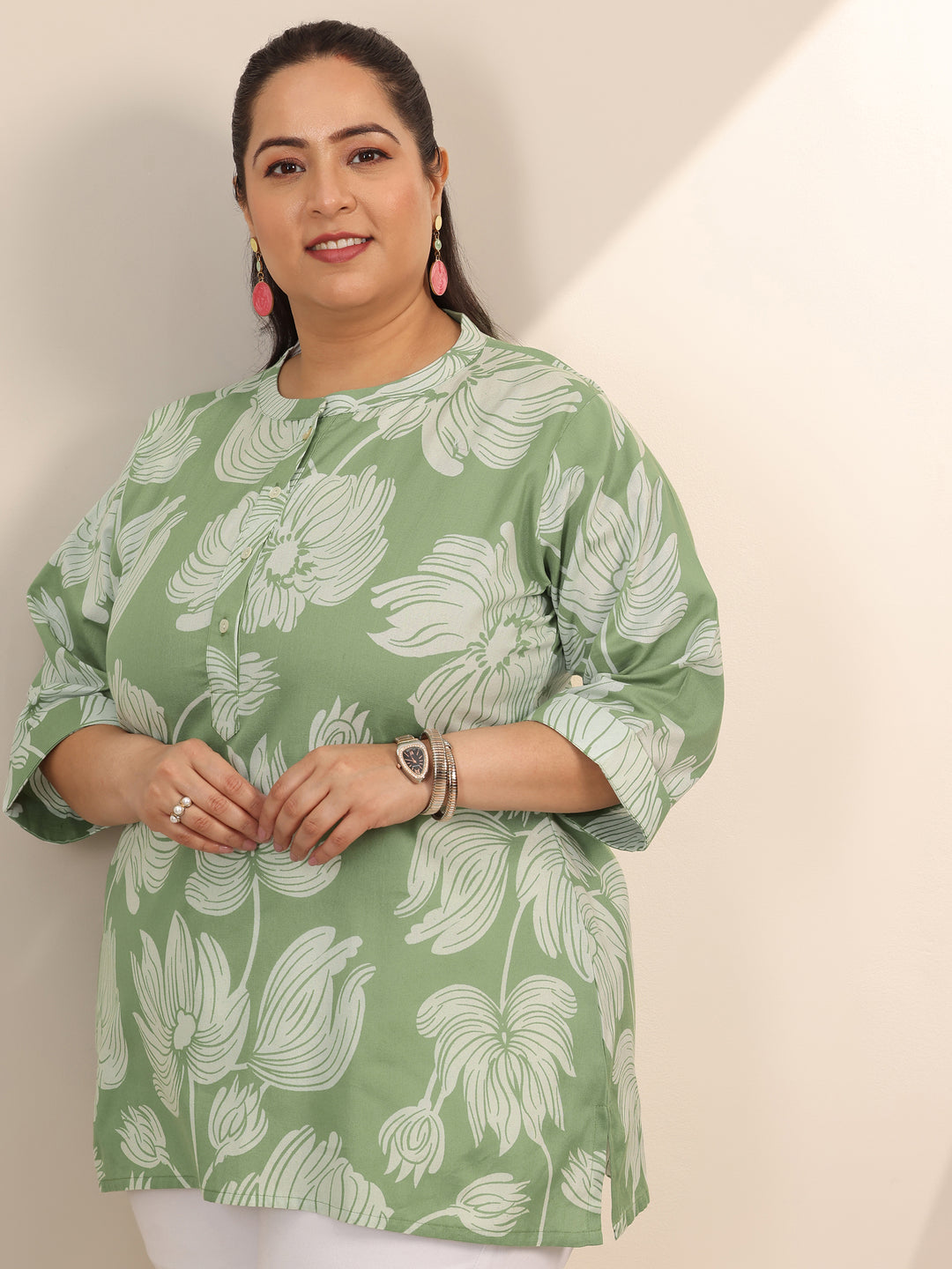 Plus Size Green Printed Cotton Straight Short Kurti