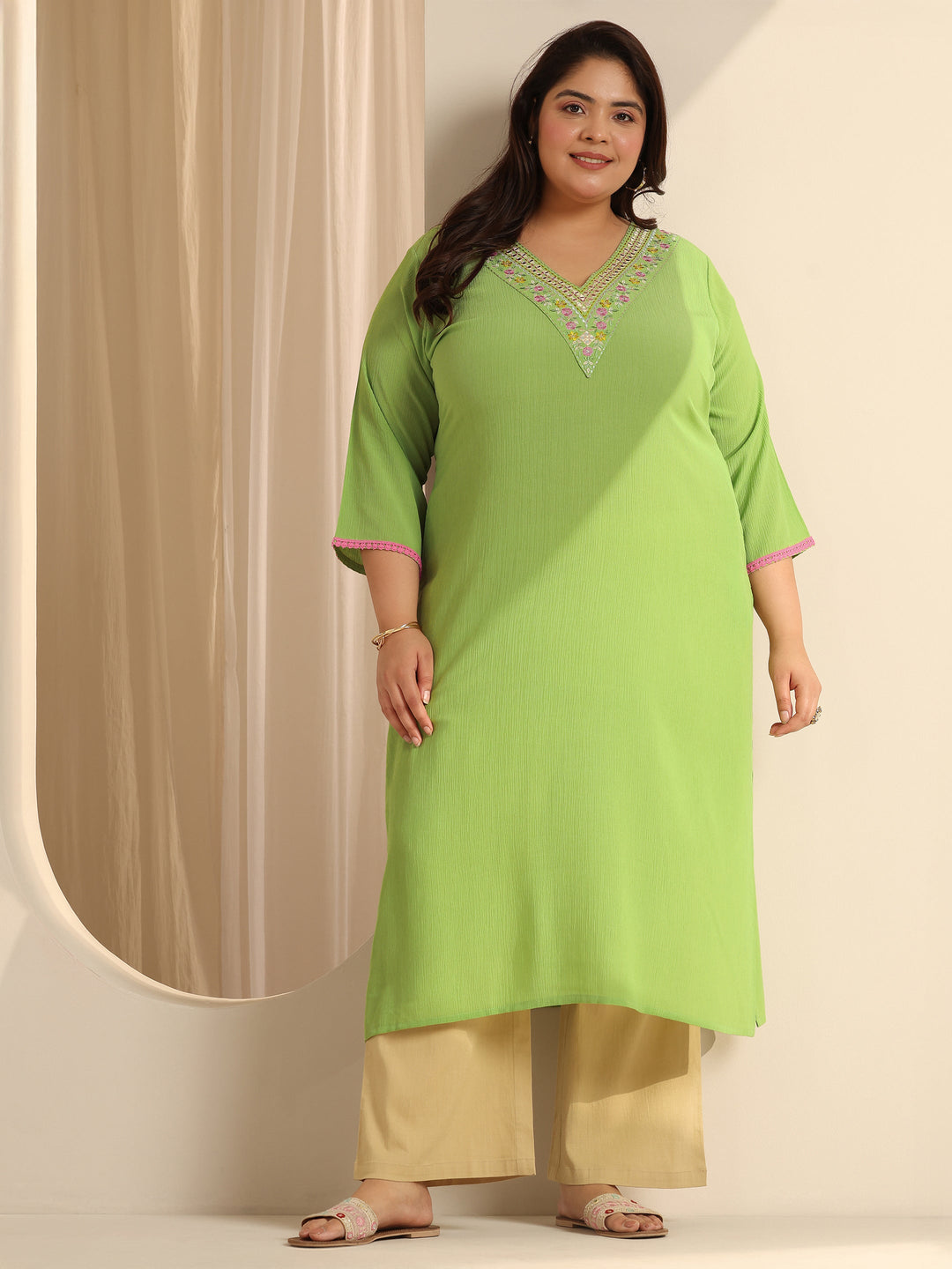 Green Yoke Design Silk blend Straight Kurta