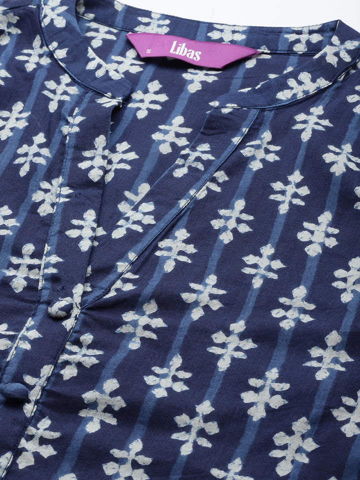 Blue Printed Cotton Straight Kurta