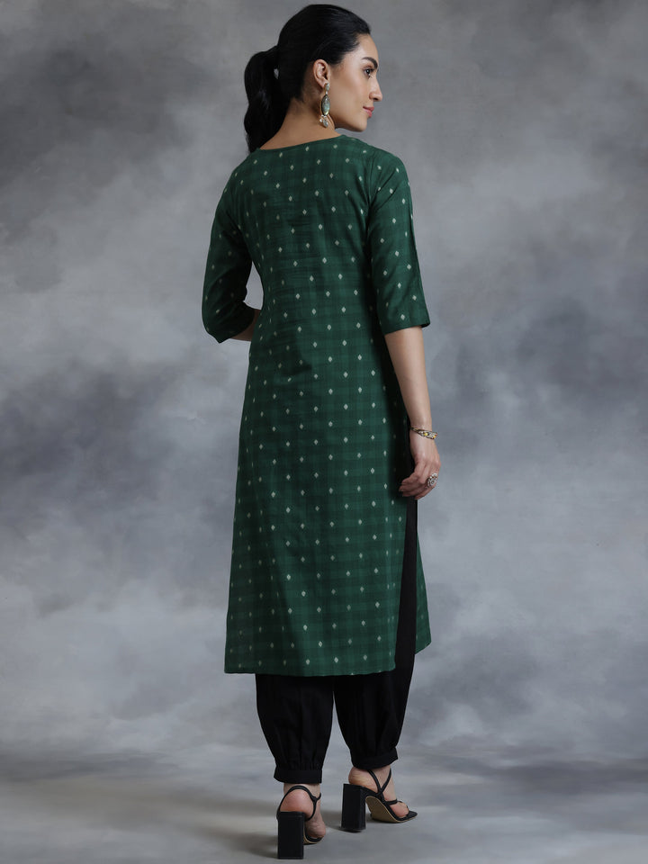 Green Yoke Design Cotton Straight Kurta