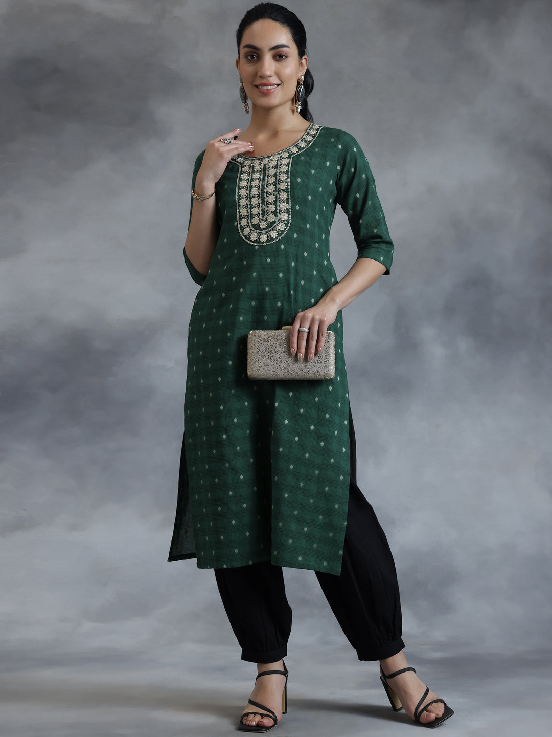 Green Yoke Design Cotton Straight Kurta