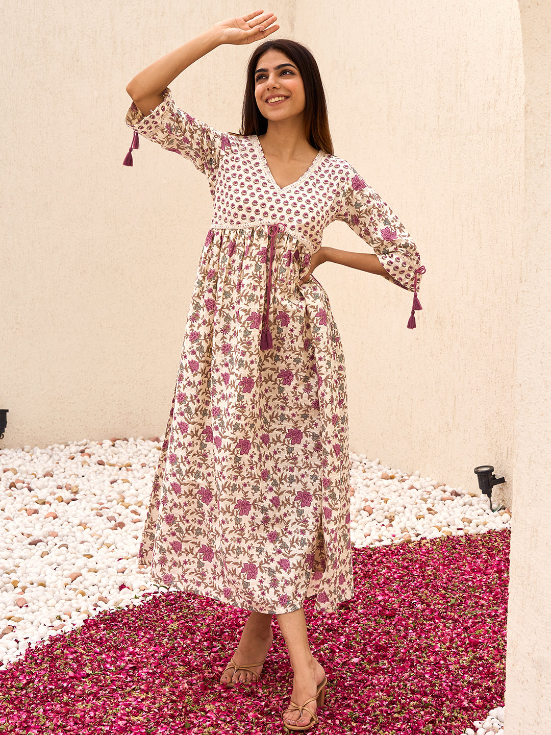 green emerald velvet dress Moomaya Printed Cotton Short Sleeve Fit and Flare Dress