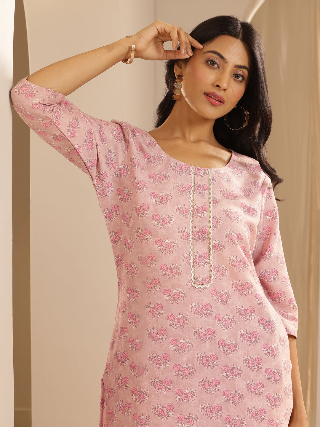 Pink Printed Cotton Straight Kurta