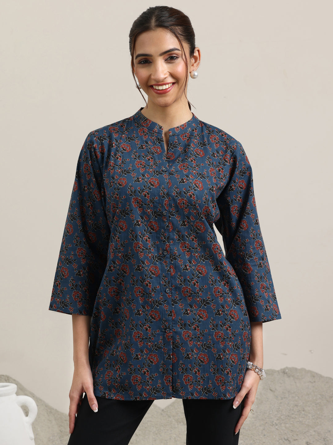 Blue Printed Cotton Straight Kurti