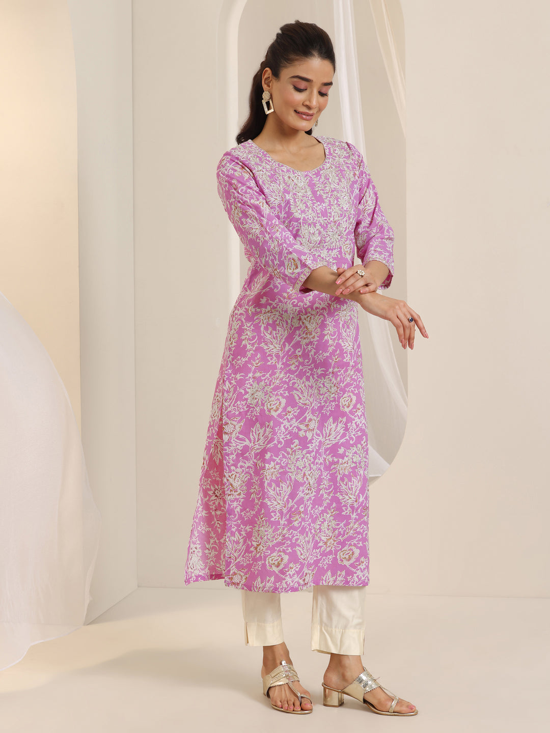 Pink Printed Cotton Straight Kurta