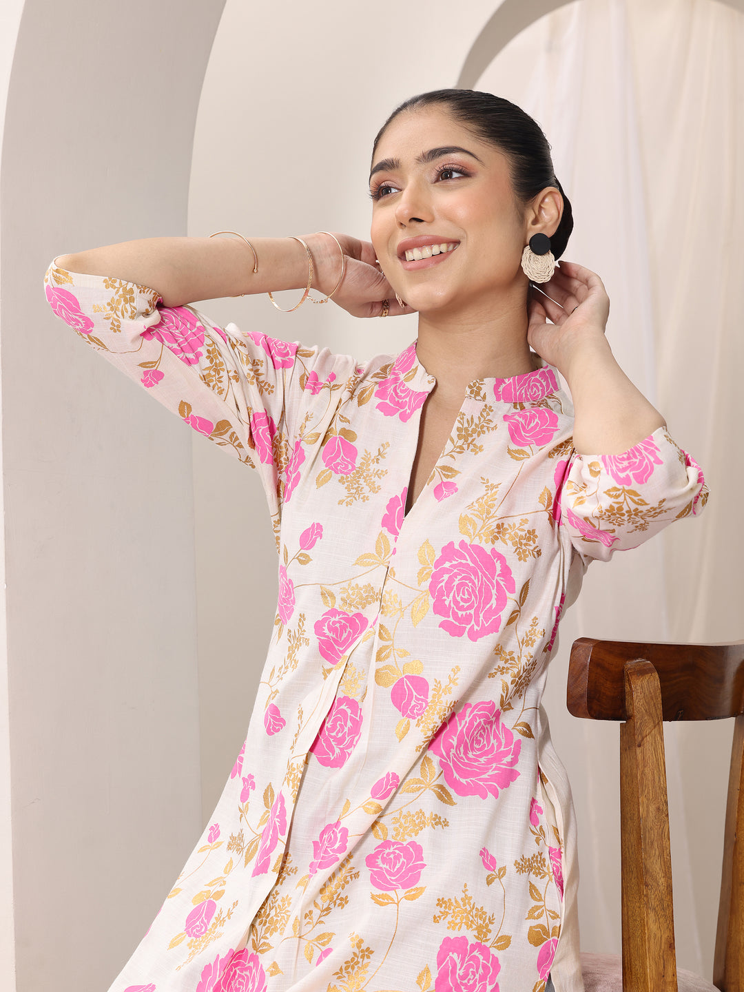 Pink Printed Cotton Blend Straight Kurta