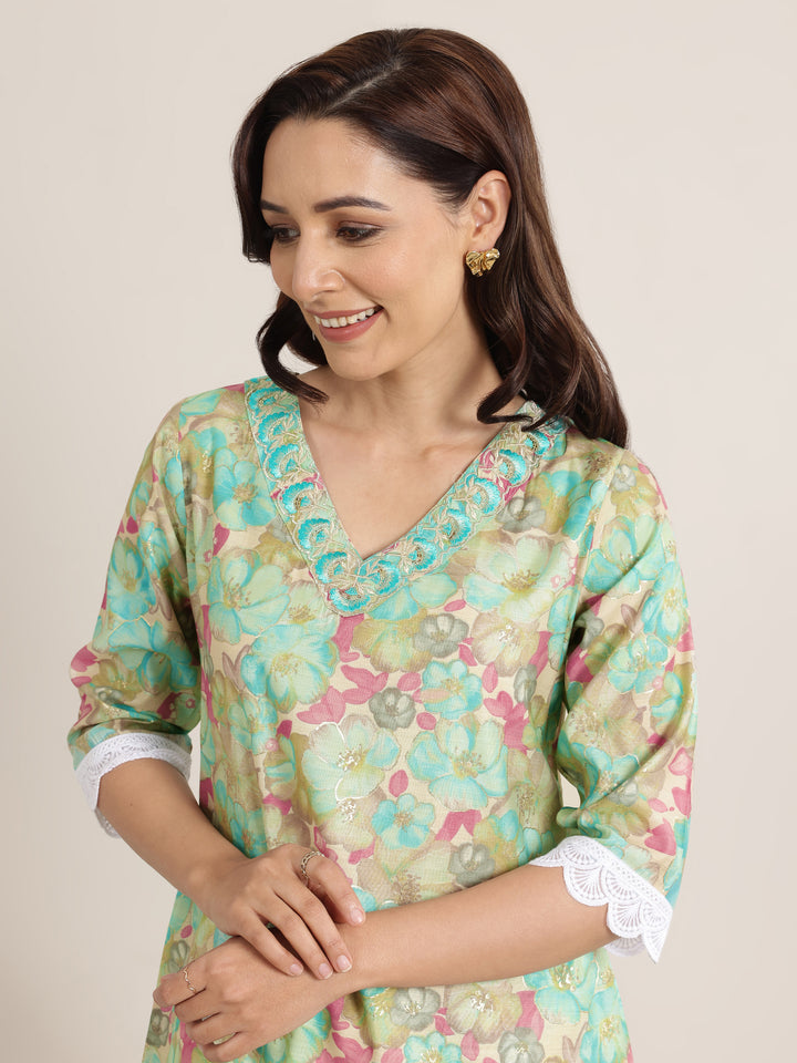 Green Printed Silk Blend Straight Kurta