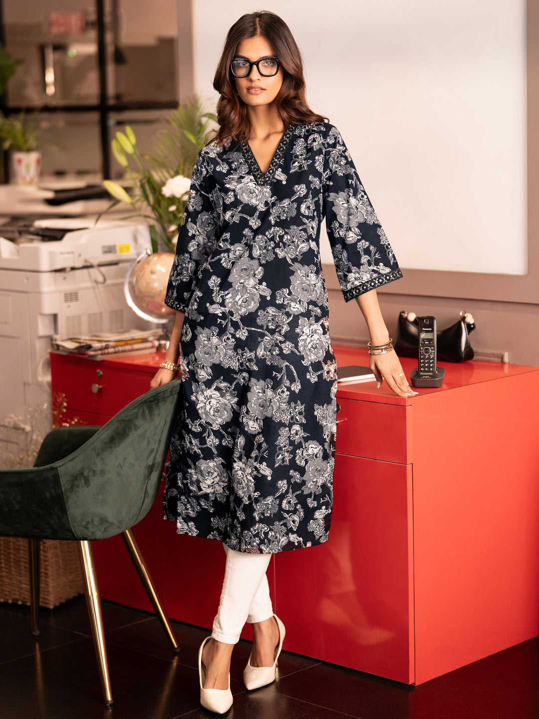 Black Printed Cotton Straight Kurta