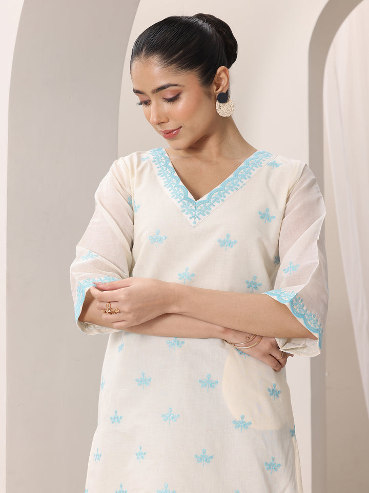 Off white Embroidered Cotton Straight Kurta