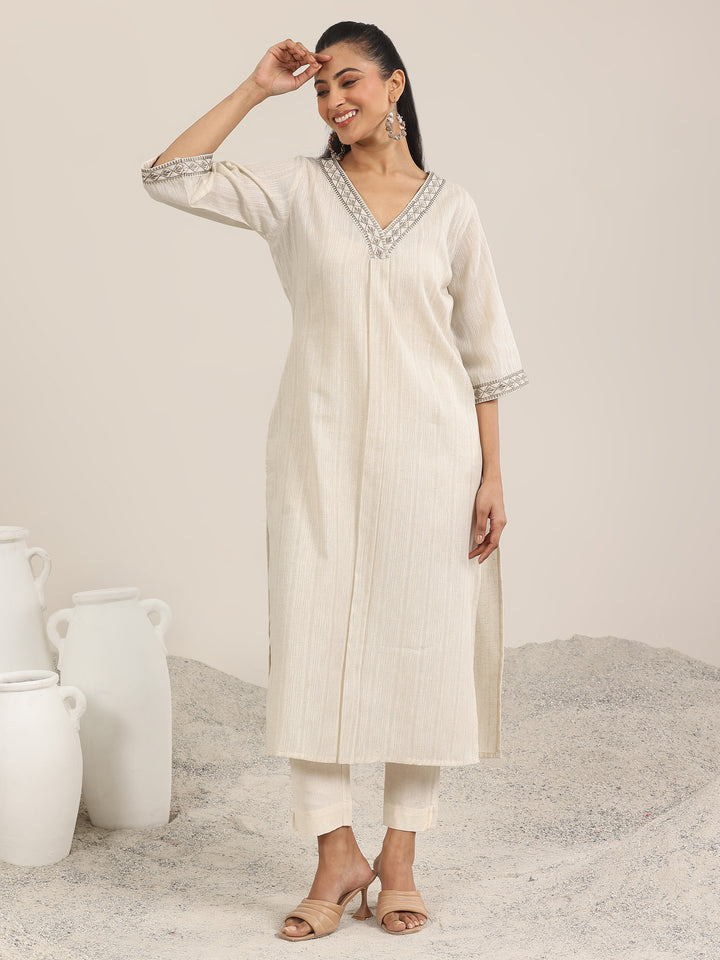 Off White Solid Cotton Blend Straight Kurta