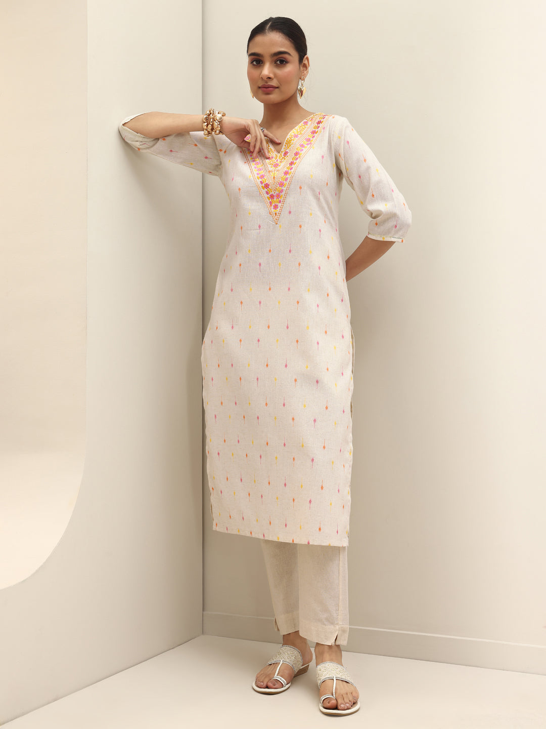 Off White Embroidered Cotton Straight Kurta