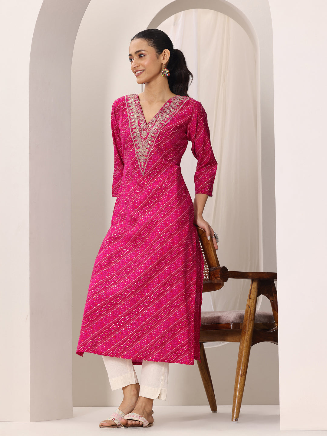 Pink Printed Silk Blend Straight Kurta
