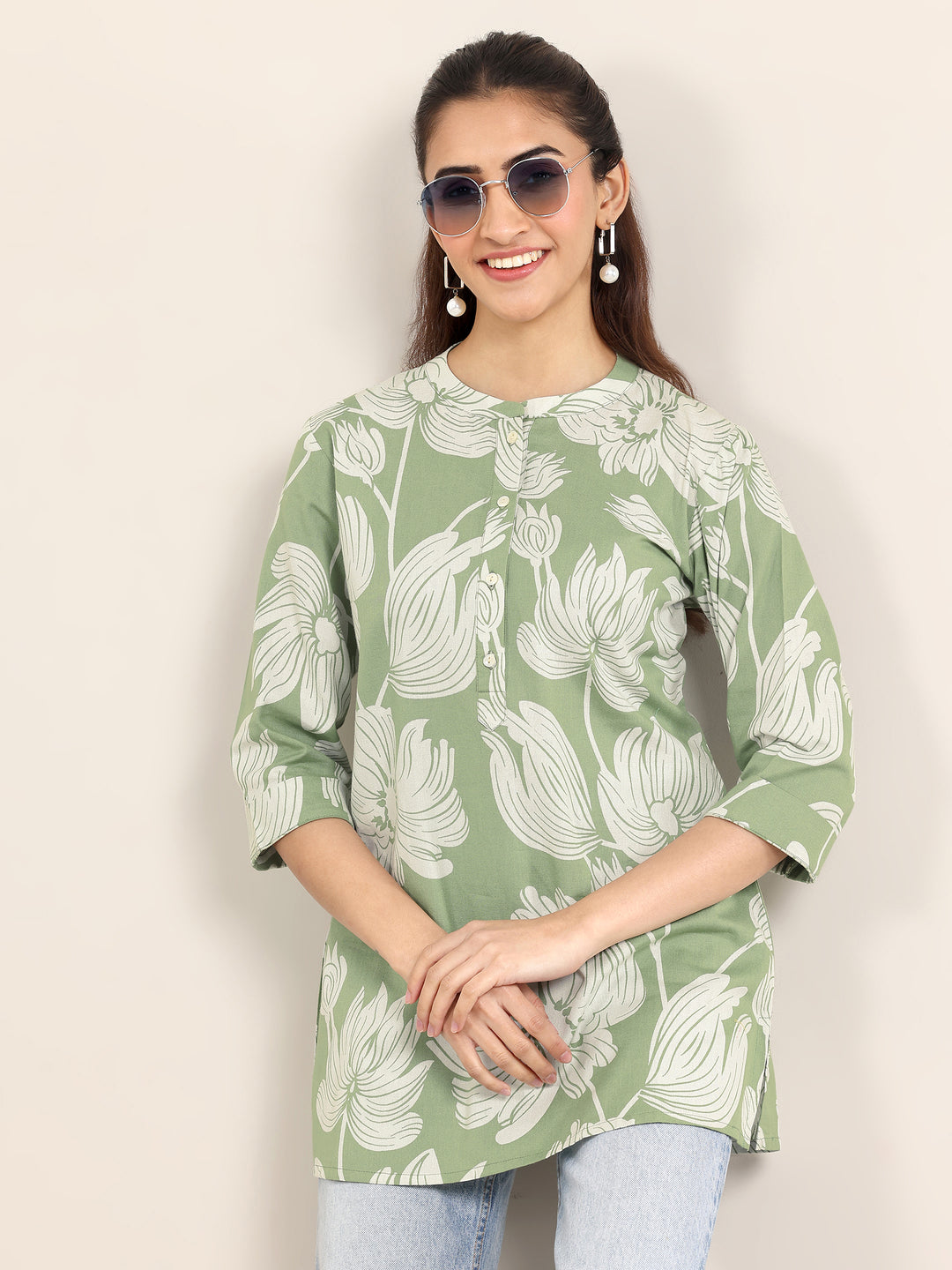 Green Printed Cotton Straight Short Kurti