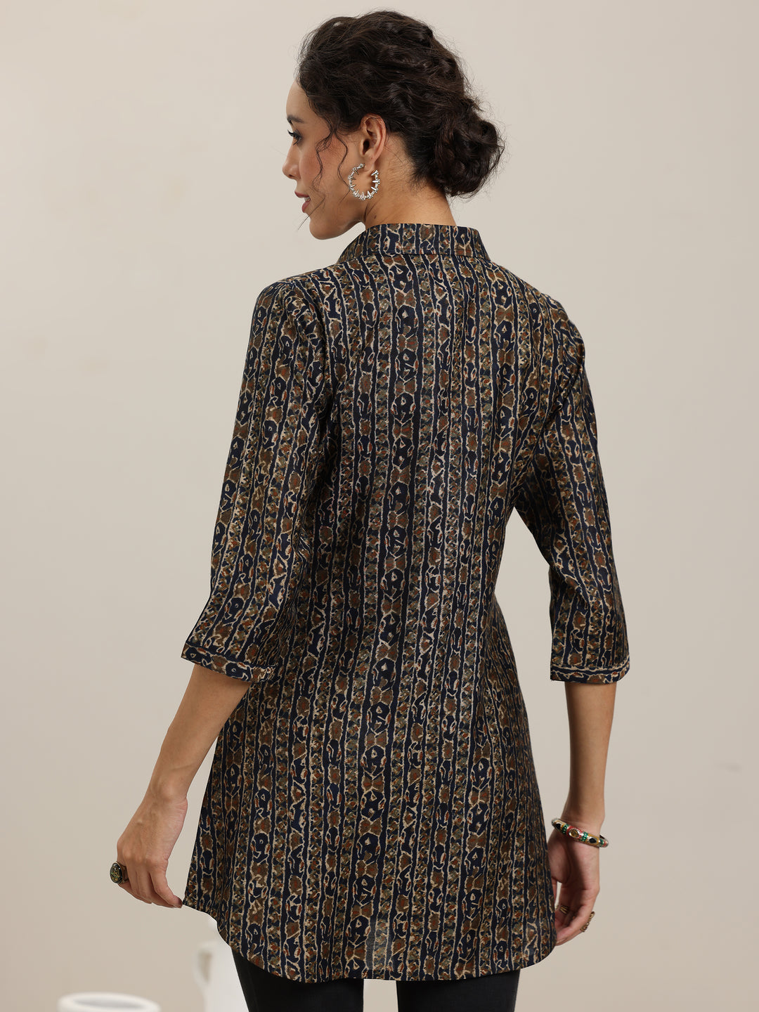 Blue Printed Silk Blend Straight Short Kurti