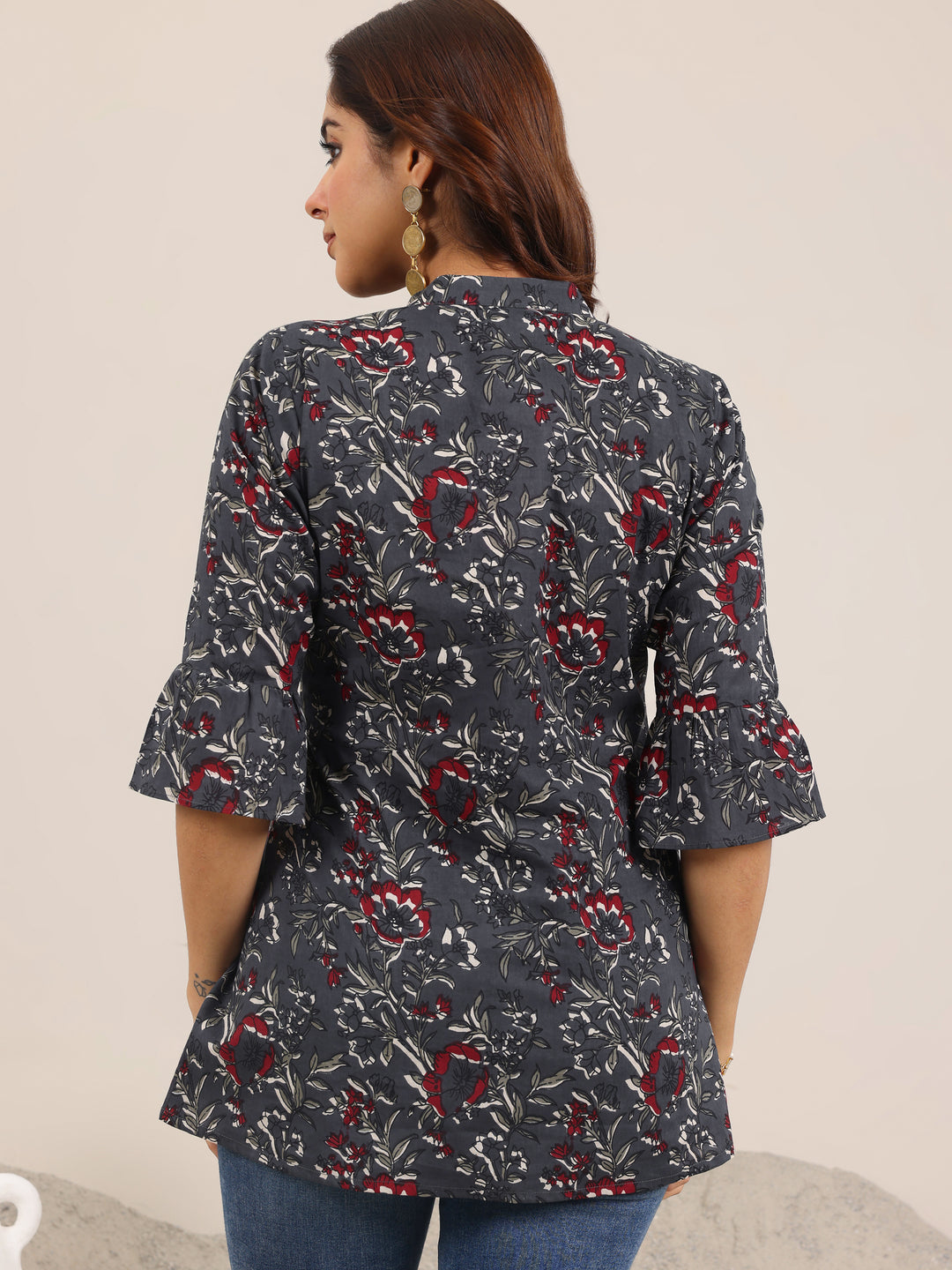 Grey Printed Cotton Straight Short Kurti