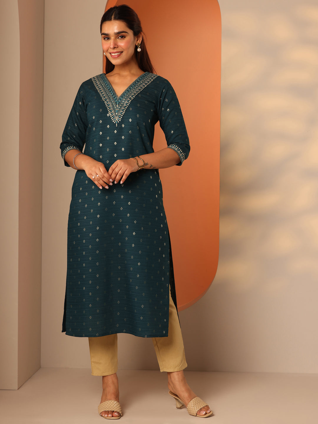 Teal Embellished Silk Blend Straight Kurta