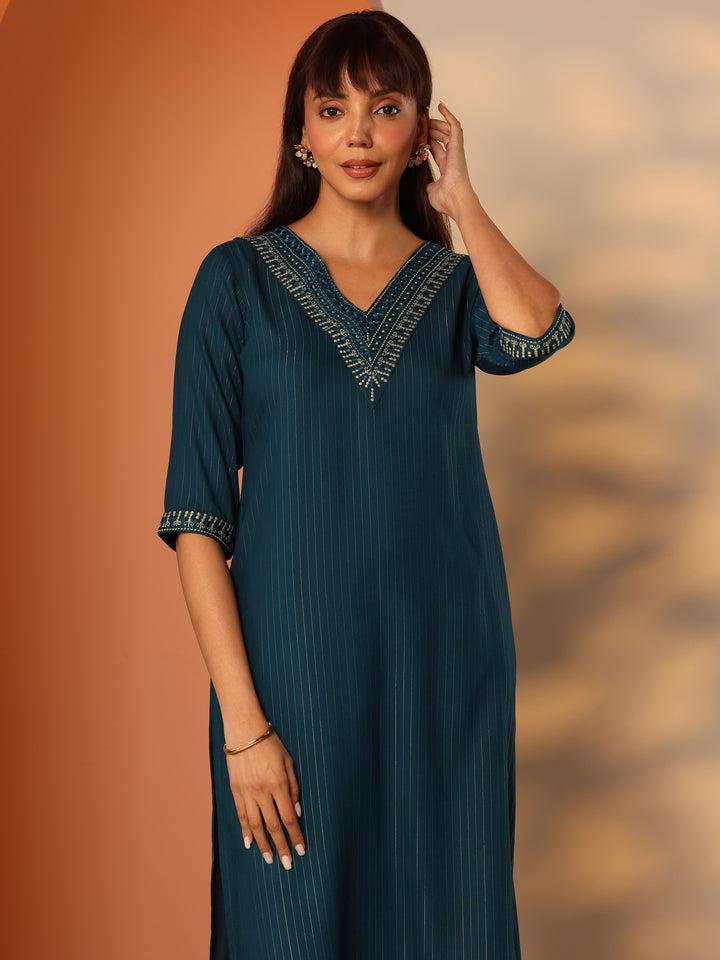 Teal Embellished Rayon Straight Kurta