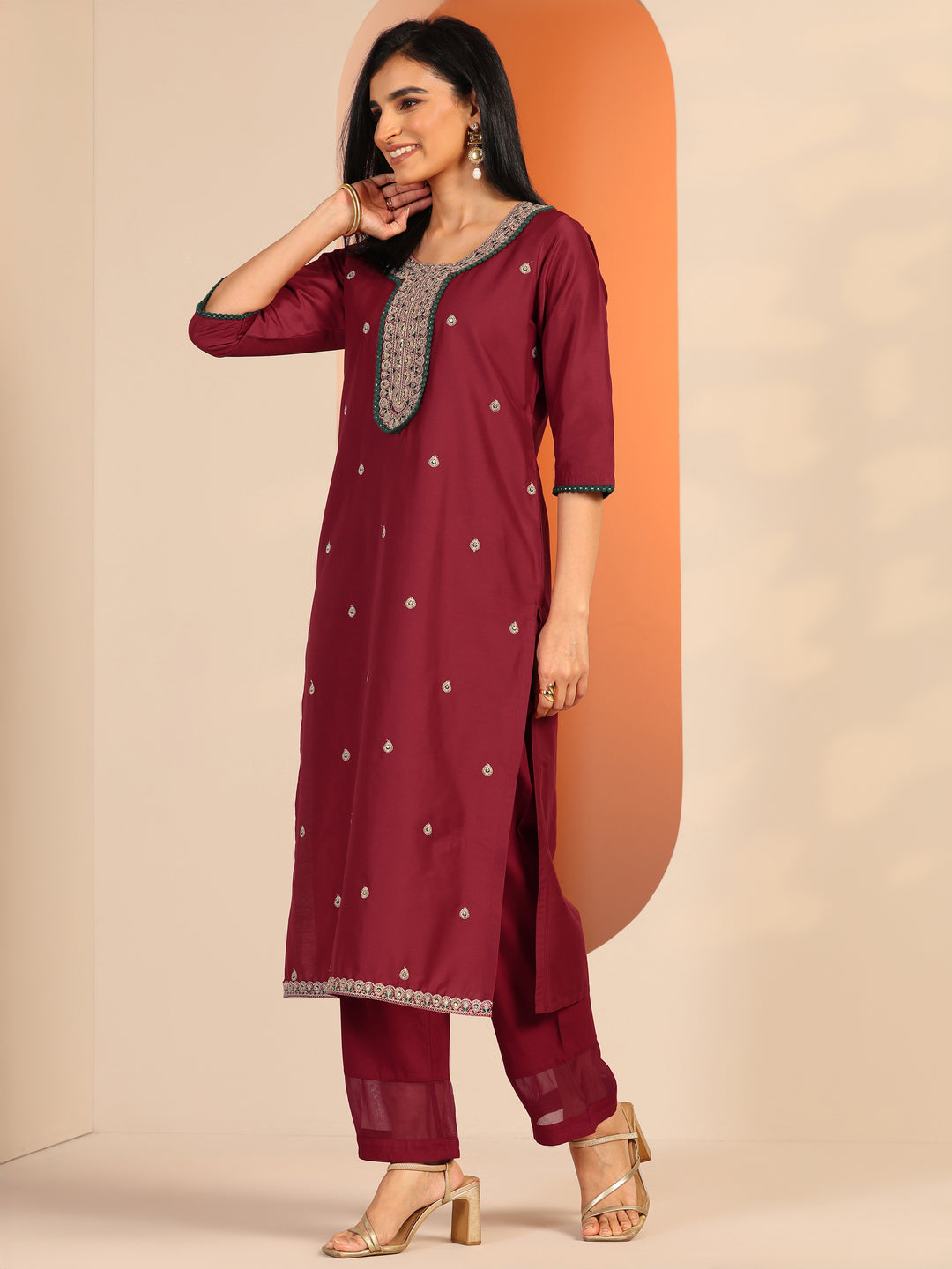 Maroon Embroidered Silk Blend Straight Kurta