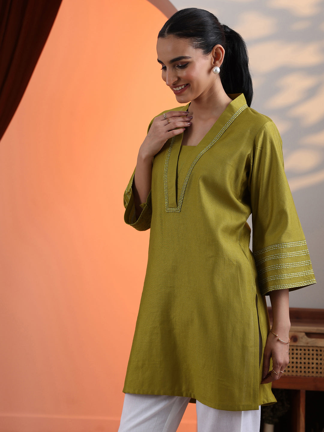 Green Solid Silk Blend Straight Short Kurti