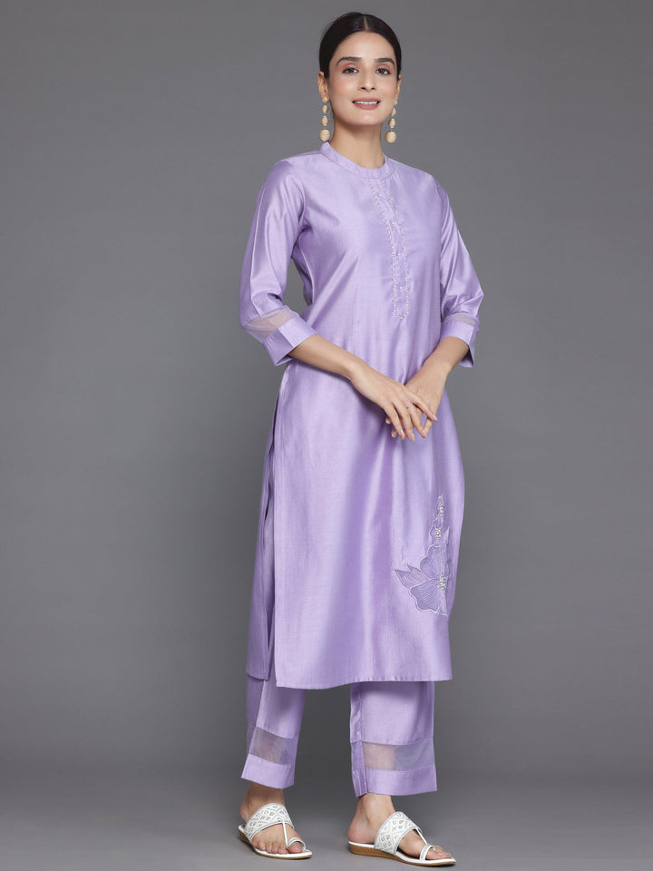 Lavender Solid Silk Blend Straight Suit With Dupatta