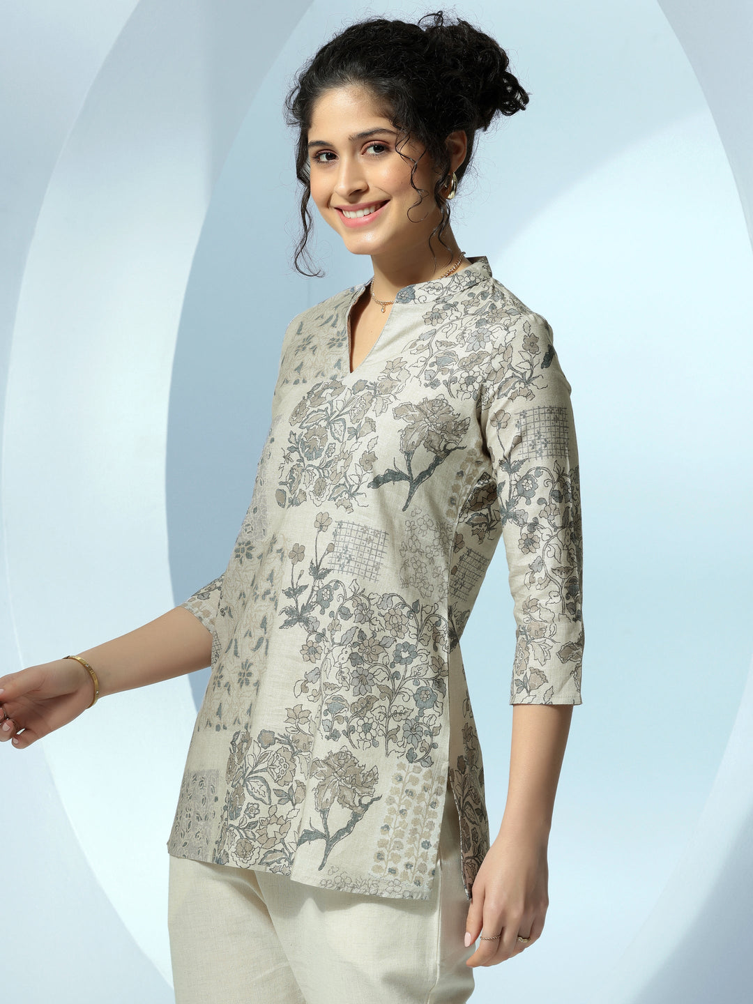 Off White Printed Cotton Blend Straight Kurti