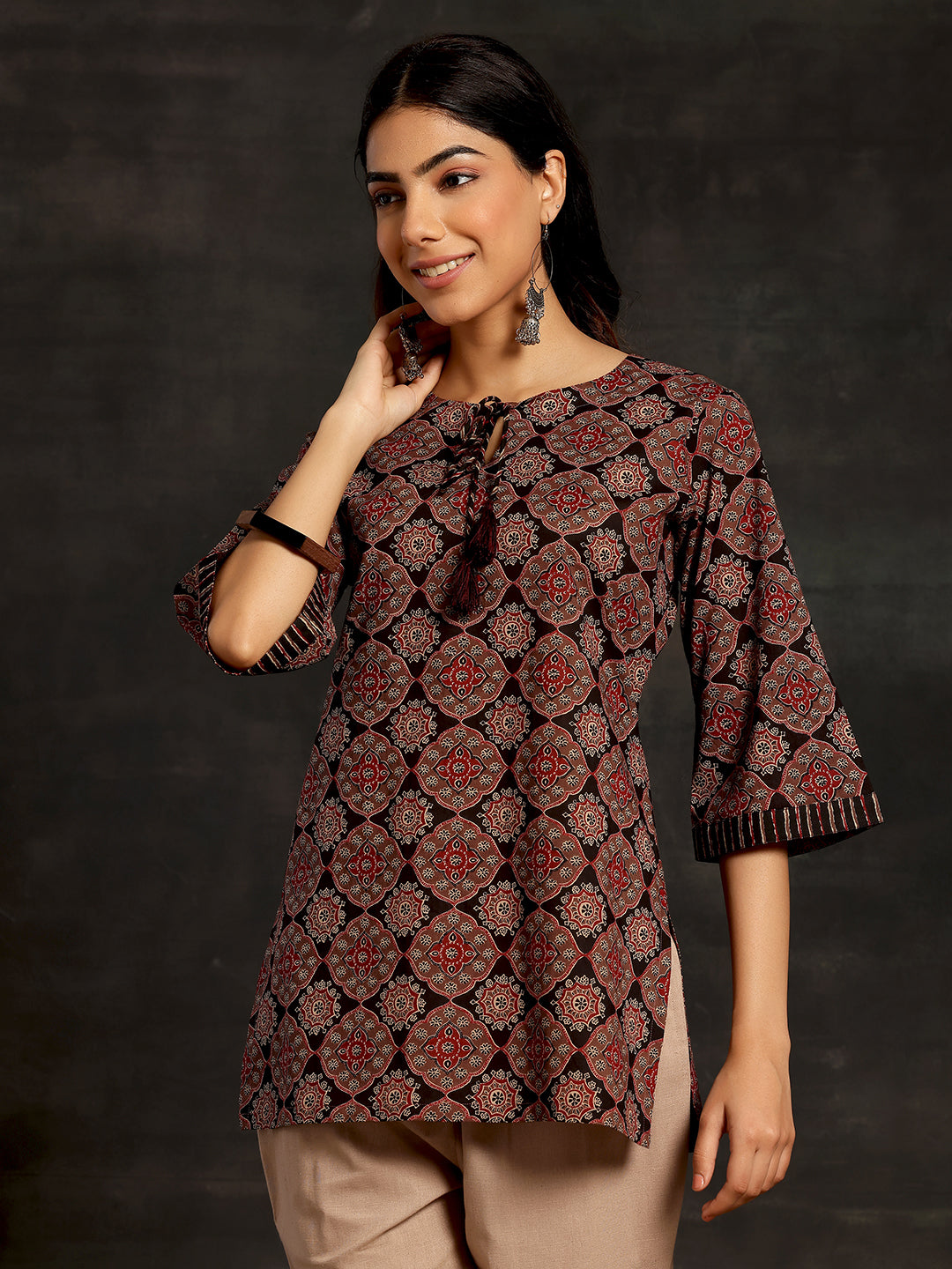 Black Printed Cotton Straight Kurti