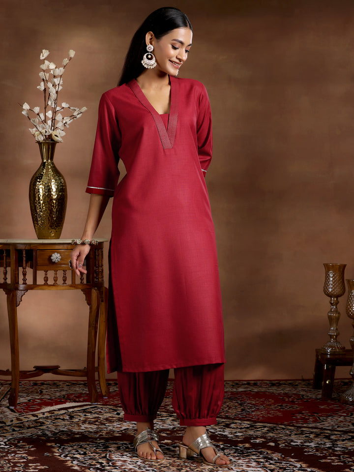 Maroon Solid Cotton Blend Straight Suit With Dupatta
