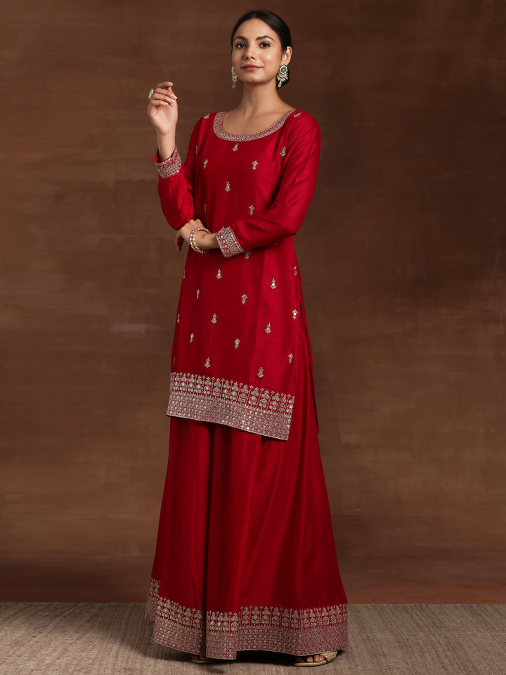 Pink Embroidered Silk Blend Straight Suit With Dupatta