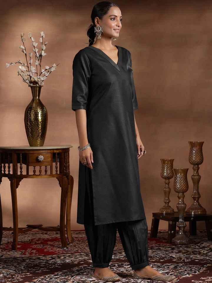 Black Solid Cotton Blend Straight Suit With Dupatta