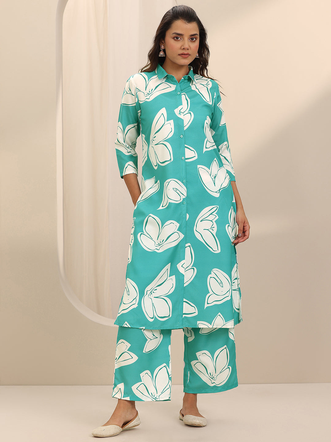 Blue Printed Cotton Blend Straight Kurta Set