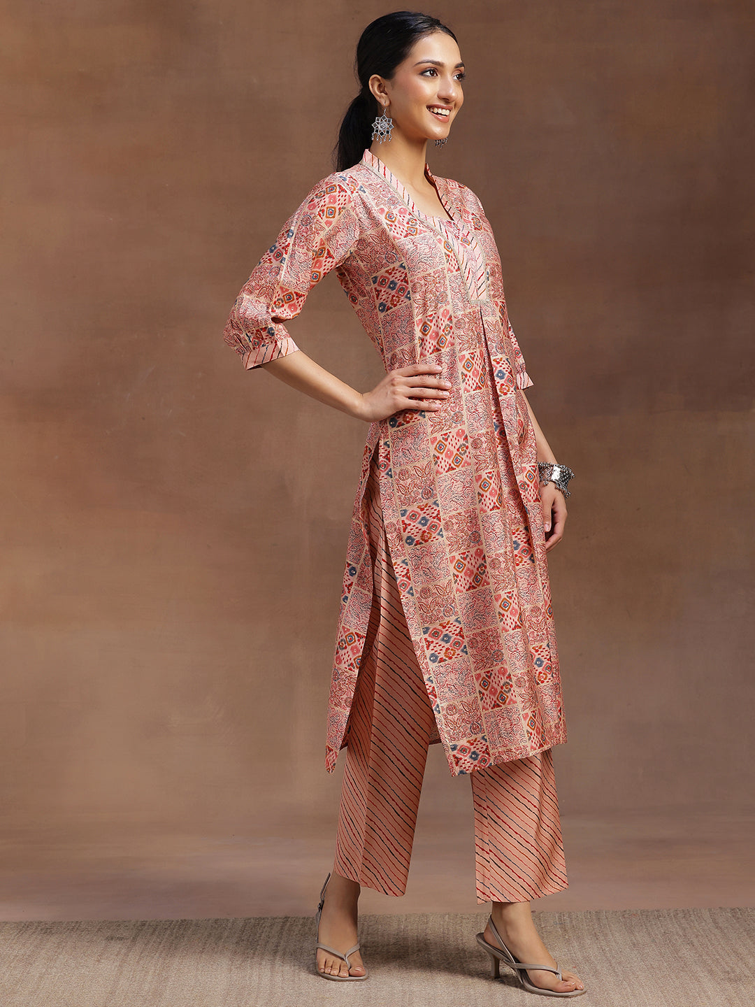 Peach Printed Silk Blend Straight Kurta Set