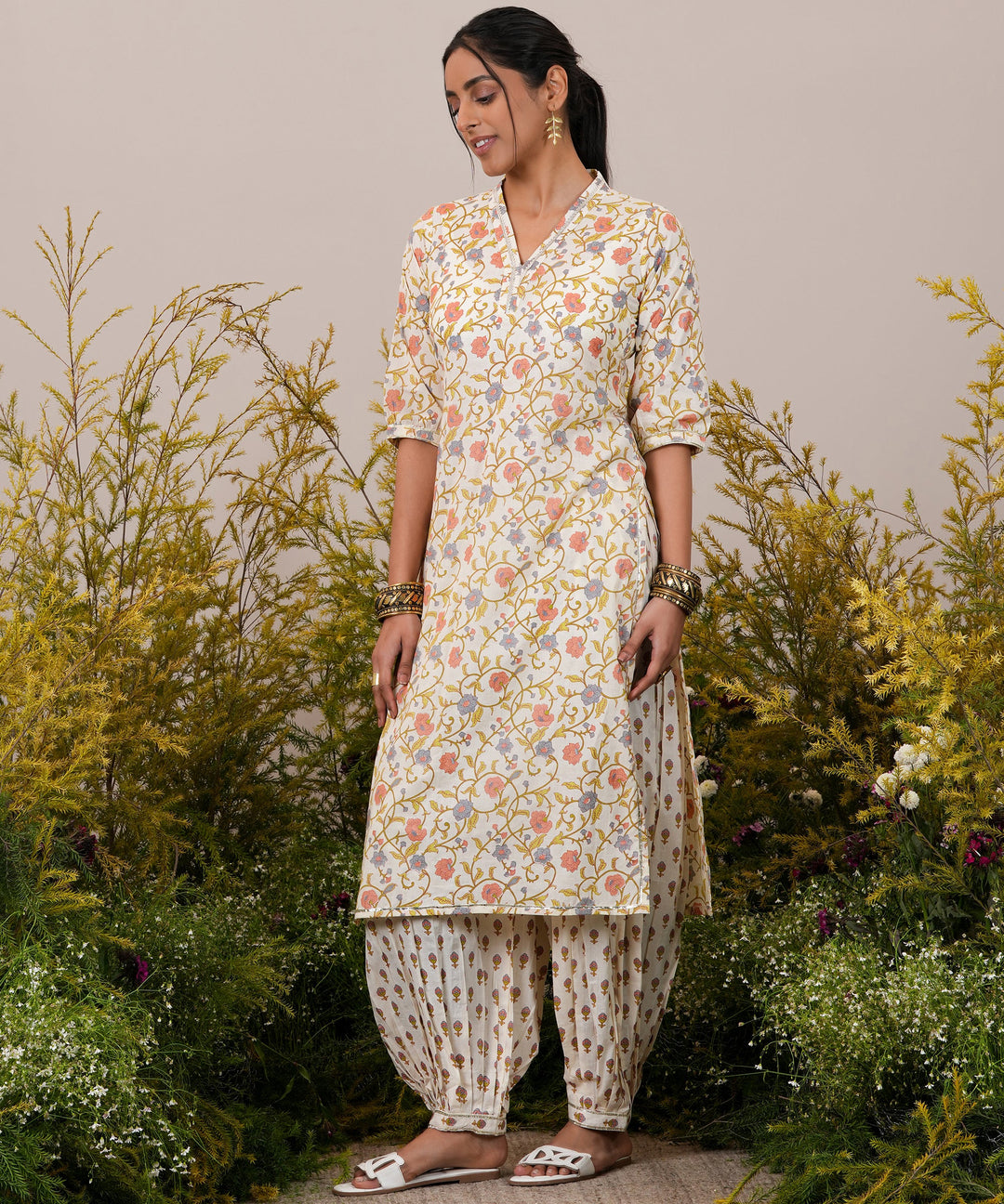 Off White Printed Cotton Straight Kurta With Salwar & Dupatta - ShopLibas