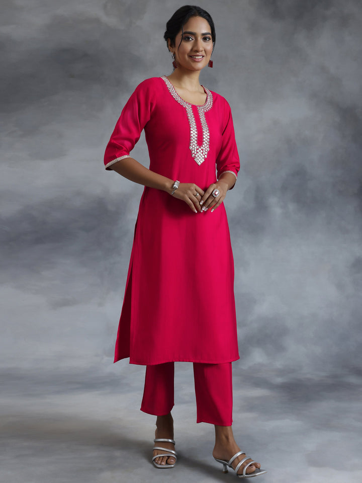 Pink Embroidered Silk Blend Straight Suit With Dupatta