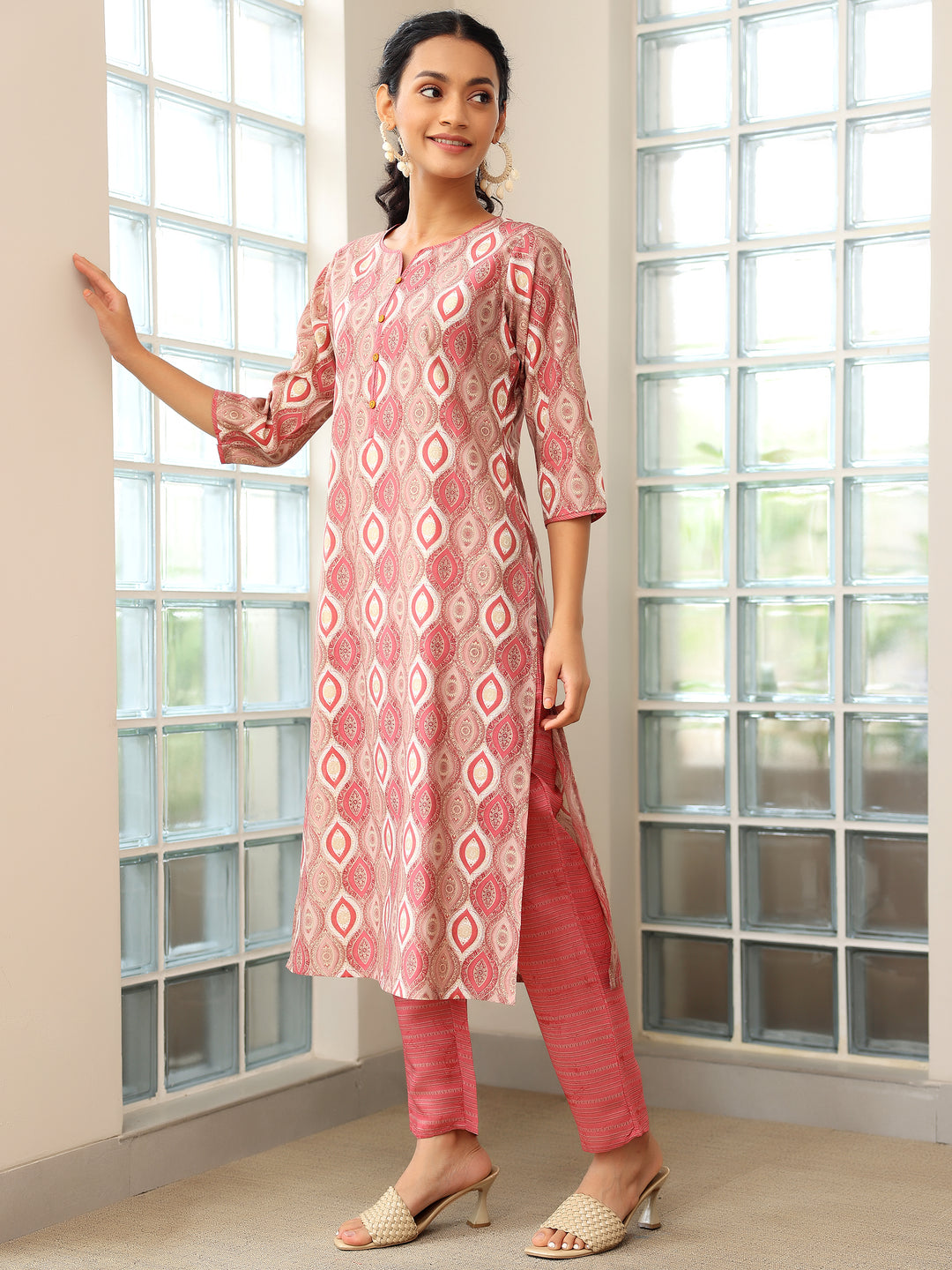 Mauve Printed Silk Blend Straight Suit With Dupatta