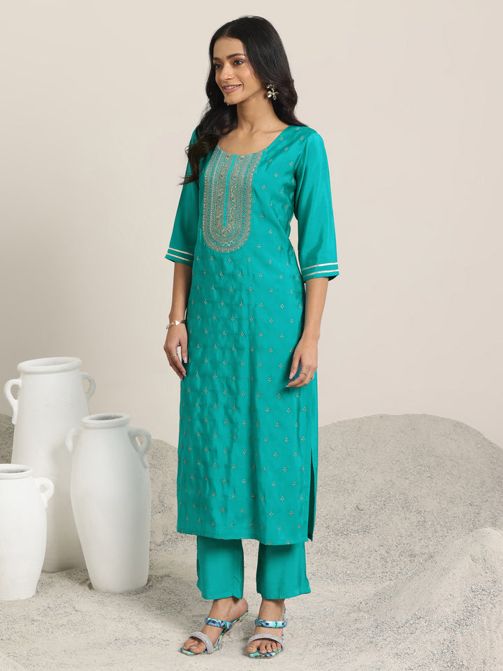 Teal Embroidered Silk Blend Straight Suit With Dupatta