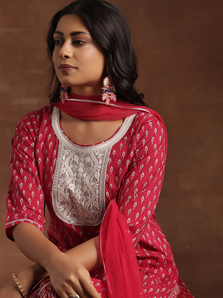 Pink Printed Cotton Straight Suit With Dupatta