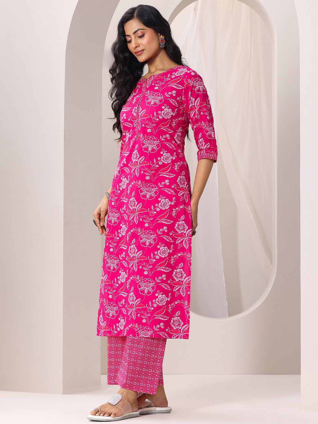 Pink Printed Cotton Straight Suit With Dupatta